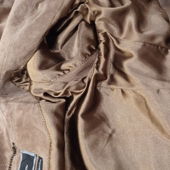 Le Chateau Statement Collar Suede Moto Jacket- Sz. XXS - Picture 13 of 15